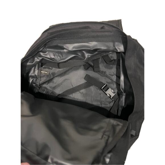 Mercury Black XL Tactical Backpack - Picture 5 of 6